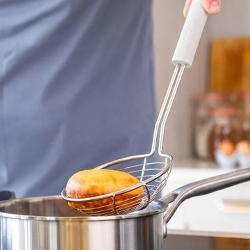 《KitchenAid》美國 不鏽鋼濾杓(純白36.5cm) | 線漏勺 撈杓 濾網 濾網勺 濾網杓 油炸網