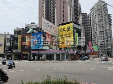 Sogo海華三角窗店王，知名連鎖承租中，中壢最知名｜桃園市中壢區延平路