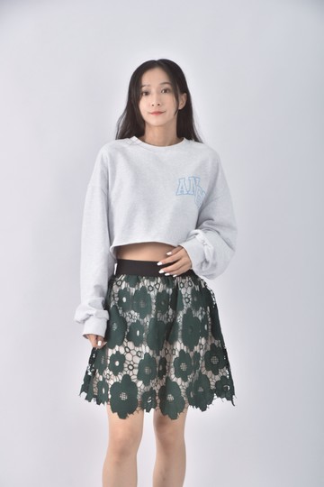 (S) 雕花綠色短裙