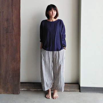 後開扣七分袖衫   亞麻  深藍