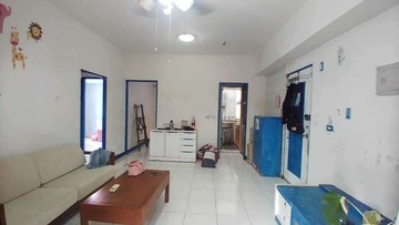 崇德十八街崇明學區三房平車華廈｜台南市東區崇德十八街