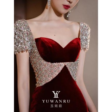 晚禮服2025新款酒紅色亮片魚尾主持人禮服女長裙高級感新娘敬酒服