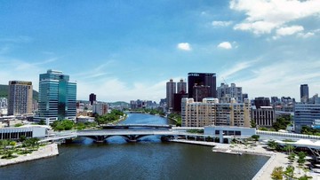 夢萊茵首排/面愛河觀山海景觀3+1房平車｜高雄市前金區河東路