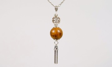 CYPRESS 肖楠瘤花木質鍊墜