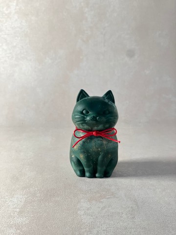 守財貓 - 穩定財富的守護者