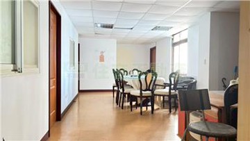 大搶手設籍中正國中學區電梯宅+車位~東門捷運站｜台北市中正區杭州南路一段