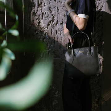 真皮優雅手提斜背包 22275 黑