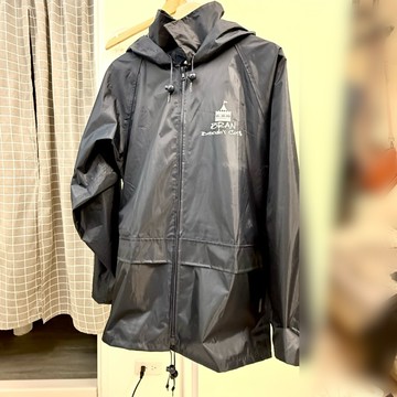 羅馬尼亞🇷🇴弗拉德.吸血鬼的故鄉.Castelul Bran 布蘭城堡.微防潑水 防風外套.德古拉.暮光之城歷史學家