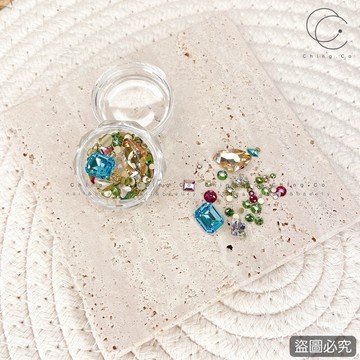 [Ching co store]飾品812 一盒一入 小鑽飾品 大鑽 綜合藍黃色飾品 平鑽飾品 美甲飾品