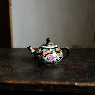 黑底彩色繁花◆中國製造 色繪金彩小巧茶壺 煎茶茶具 中式風格 中國復古風 b1