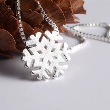 純銀項鍊 鍍白金雪花吊墜-精美時尚簡約日韓七夕情人節禮物女飾品73dw184【獨家進口】【米蘭精品】