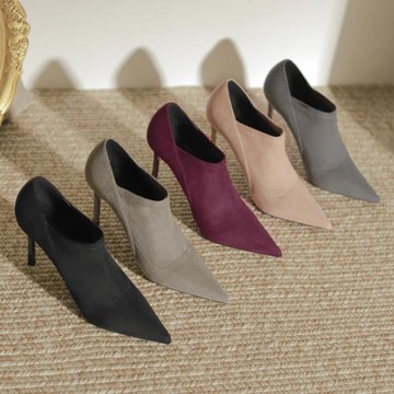 2025秋季新款網紅深口黑色尖頭高跟細跟小個子法式百搭時裝女單鞋