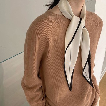 PEONIST 菱形撞色絲質小領巾  均碼(119 x 37 cm)  白色