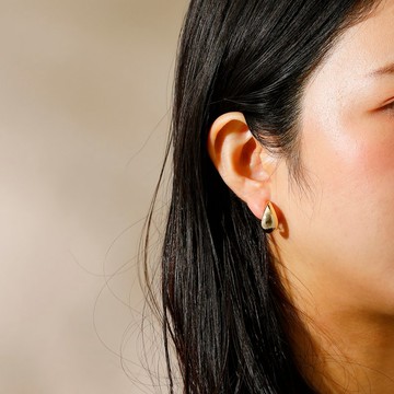 curve drop grand loop-fit earring GD 曲線水滴大耳環 不痛耳環 無鎳 金色