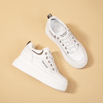 厚底小白鞋女百搭真皮內增高2025新款春秋厚底純色平底休閑板鞋女