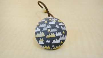 手感布包釦髮束 - 山山山