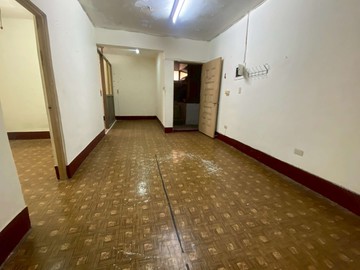 建工商圏/C29輕軌/建興市場公寓三樓｜高雄市三民區華德街