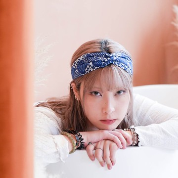女生 / 藍色浪花 / 非洲圖騰 / 夏日必備 / 東京限定