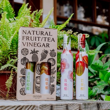 新鮮的果真好醋【釀美舖】花果醋 - 2瓶裝禮盒 (任選兩瓶) 代寫卡片 伴手禮 年節送禮 春節禮盒 用禮盒表心意 送禮推薦 馬上幸福 健康養生