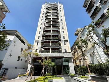 文山特區｜近長庚正修｜高樓三房平車-房仲小薛｜高雄市鳳山區文殿街