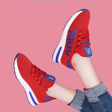 透氣網面大紅色跑步鞋秋夏季新款旅游鞋本命年小紅鞋軟底跳舞網布