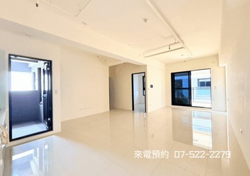 ￥【獨家】高大特區｜崑庭馥御｜高樓2房平車｜高雄市楠梓區大學二十九路