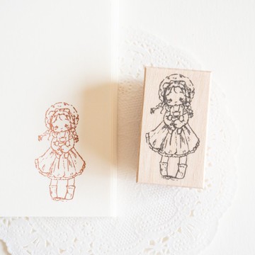 印章 - 穿著睡衣女孩