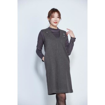 QWI 冬季派對造型洋裝-獨