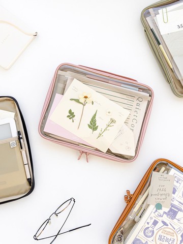 Momo Window Book Pouch v.2 Stationery