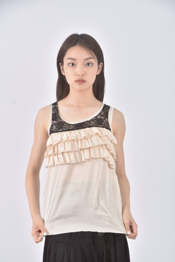 (S) 雷絲杏色上衣