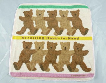 【震撼精品百貨】日本泰迪熊 方巾 熊搭肩  震撼日式精品百貨