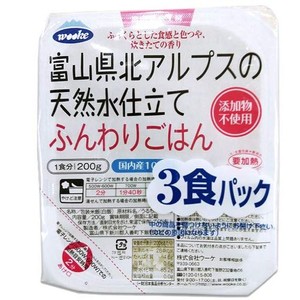 ウーケ 北アルプスの天然水仕立て ふんわりごはん 国内産100% (200G×3P)×8袋入