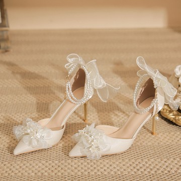 VIVILIAN法式仙女風花朵珍珠一字帶高跟鞋