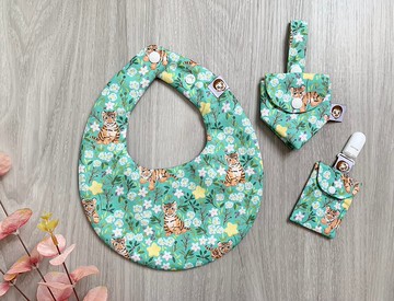 花叢老虎 圍兜兜 口水巾 彌月組