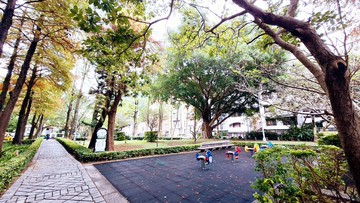 住在公園旁的舒服日常｜稀有4房美寓 ｜台北市北投區公館路