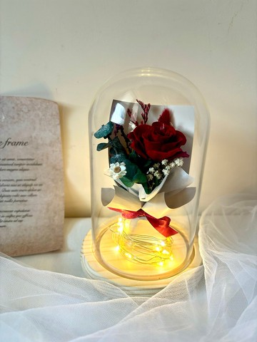sueing_blossom 永生玫瑰花束玻璃罩