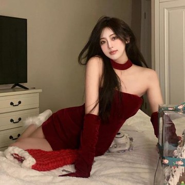 圣誕穿搭訂婚禮服性感辣妹生日小禮裙氣質修身紅色絲絨掛脖連衣裙