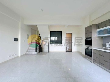 龍騰拾睦⭕臨路型雙車別墅⭕全新建案⭕全新未住｜高雄市橋頭區新中六街