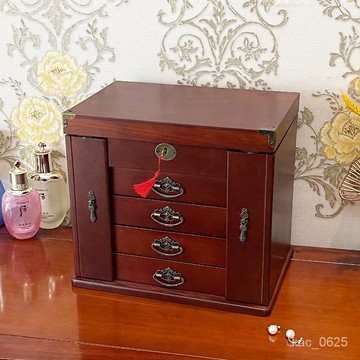 【現貨】首飾盒 收納盒 珠寶盒 大容量帶鎖首飾收納盒精緻手飾品項鏈盒實木質複古中式帶鏡梳妝盒