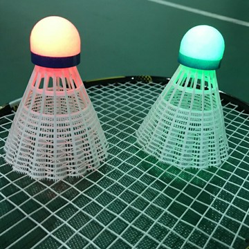 室外夜用發光耐打不爛兒童尼龍塑料夜光羽毛球