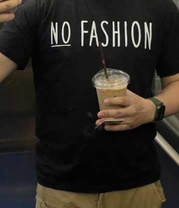 NO FASHION T 恤 - 黑 (Black) & 白 (White)