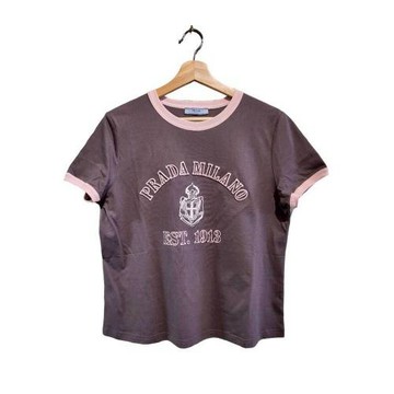 【二手精品 9.9成新】Prada普拉達經典標誌印花棉質T-Shirt(剪水洗標) 編號S347