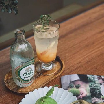 ins網紅高顏值冰拿鐵咖啡杯冷飲杯 高腳玻璃杯冰淇淋酸奶杯奶昔杯