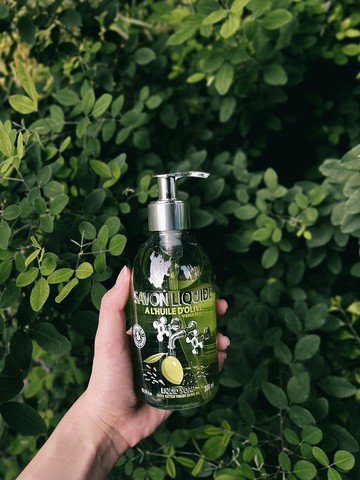 頂級橄欖油呵護液皂300mL  保濕潤澤 全身肌膚適用 法國原裝