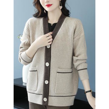 春秋冬媽媽裝羊毛衫毛衣外套中年女寬松加肥加大洋氣針織中長開衫