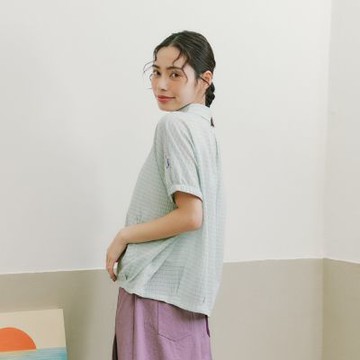 【Dailo】配色繡花格紋氣球繭型襯衫 藍 粉 綠