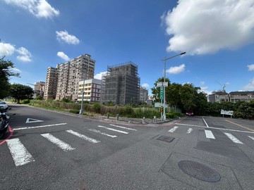 14期兒四公園旁~住1-1角地~臨20米VS12米｜台中市北屯區敦和段