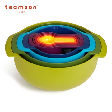 授權聯名款【Teamson】Joseph Joseph兒童仿真量杯打蛋盆瀝籃9件組 - DIS-00009 兒童 玩具 扮家家酒 角色扮演 生日禮 快樂成長