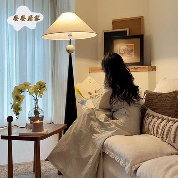 免運 落地燈 侘寂风立燈  侘寂風高級感客廳落地燈沙發邊氛圍燈擺件極簡現代民宿臥室床頭燈 可開發票 全館五折 工廠現貨直銷 新品特價 m9062