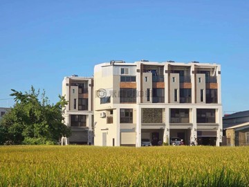 神岡輕屋齡開闊視野別墅~環境安靜優美｜台中市神岡區大富路